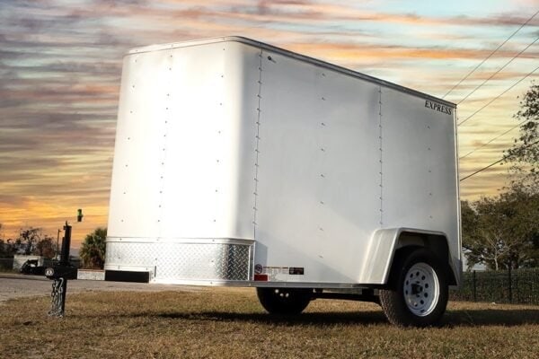 Small White Enclosed Trailer - Image 5
