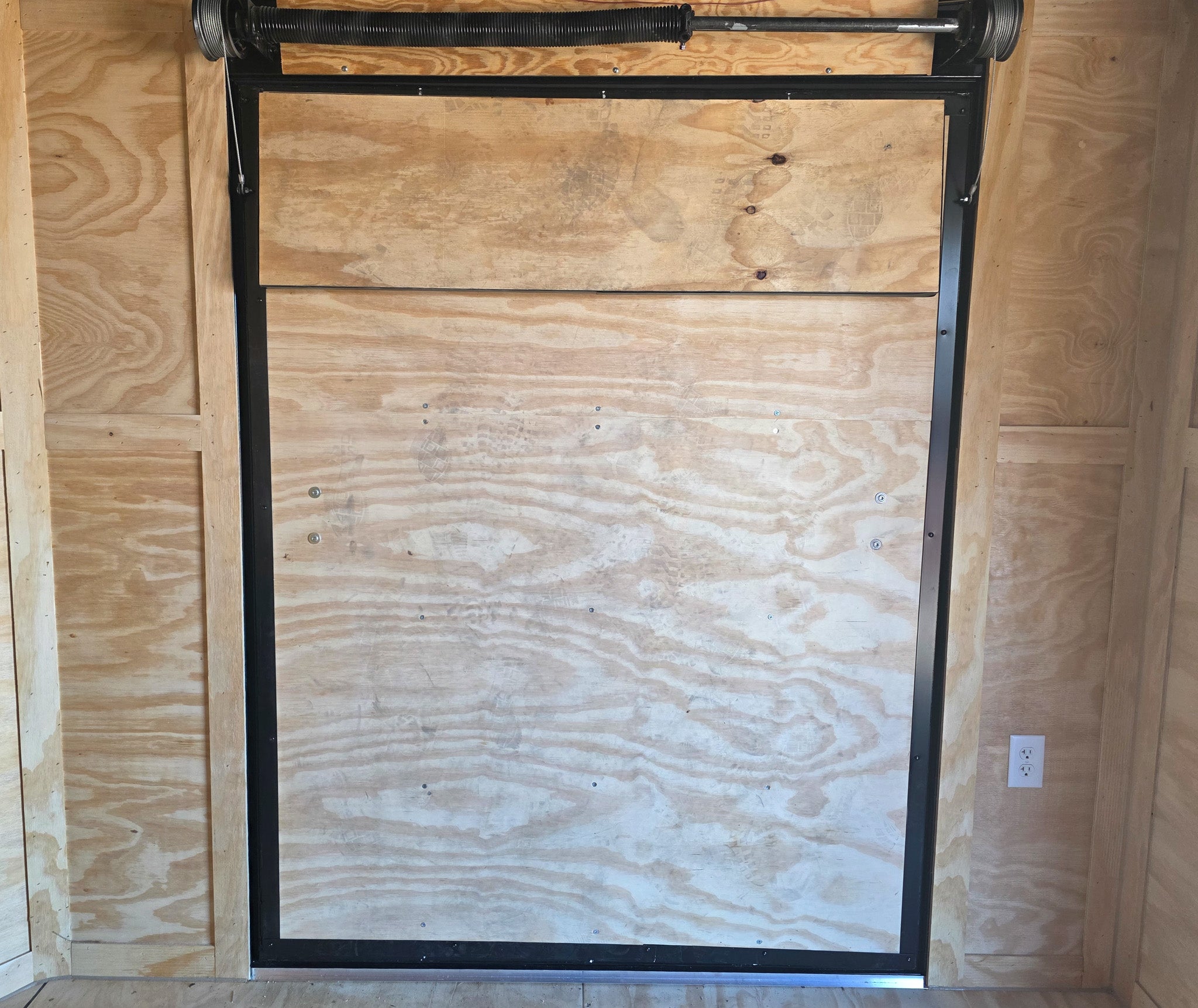 8.5’X24′ Charcoal Enclosed Trailer Hybrid Roof Platform and Equipment Hauler (2) 8000lb Axle - Image 20