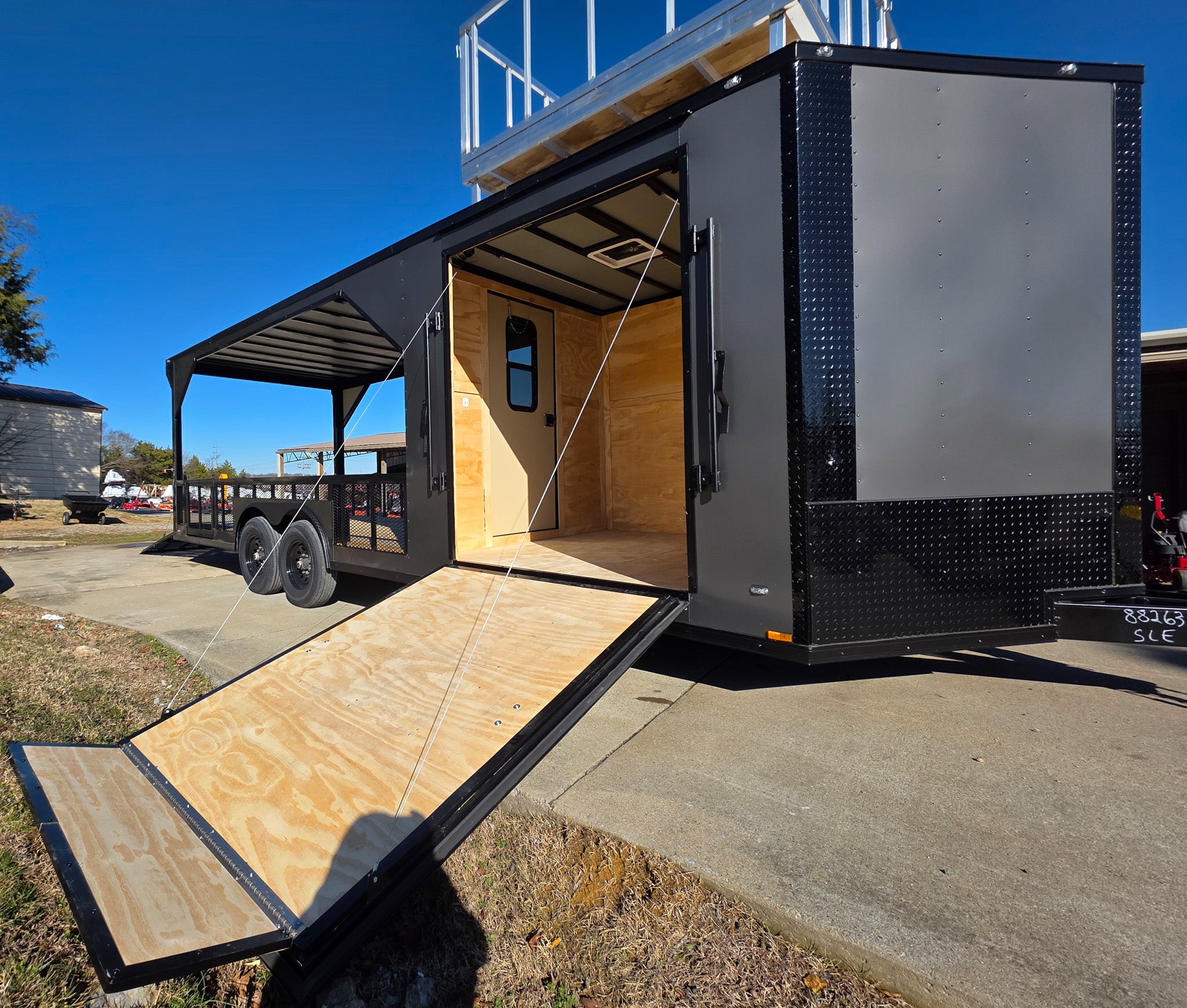 8.5’X24′ Charcoal Enclosed Trailer Hybrid Roof Platform and Equipment Hauler (2) 8000lb Axle - Image 5