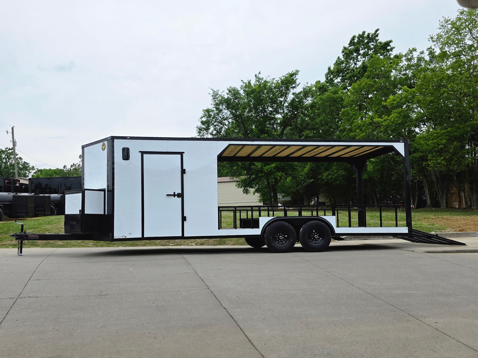 8.5’X24′ White Hybrid Enclosed Trailer W/ Roof Covered Deck and Gen box (2)7,000lb Axles - Image 10