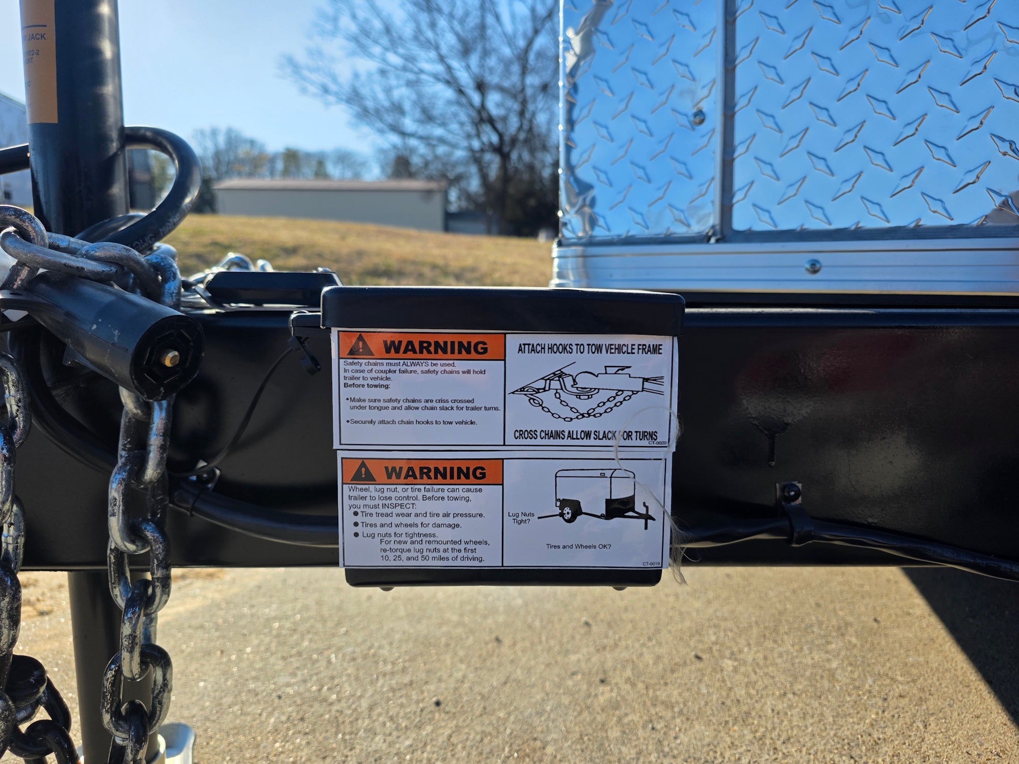 8.5 X 22 Hybrid Enclosed Trailer With 30amp Electric Package (2) 5,200lb Axles - Image 17