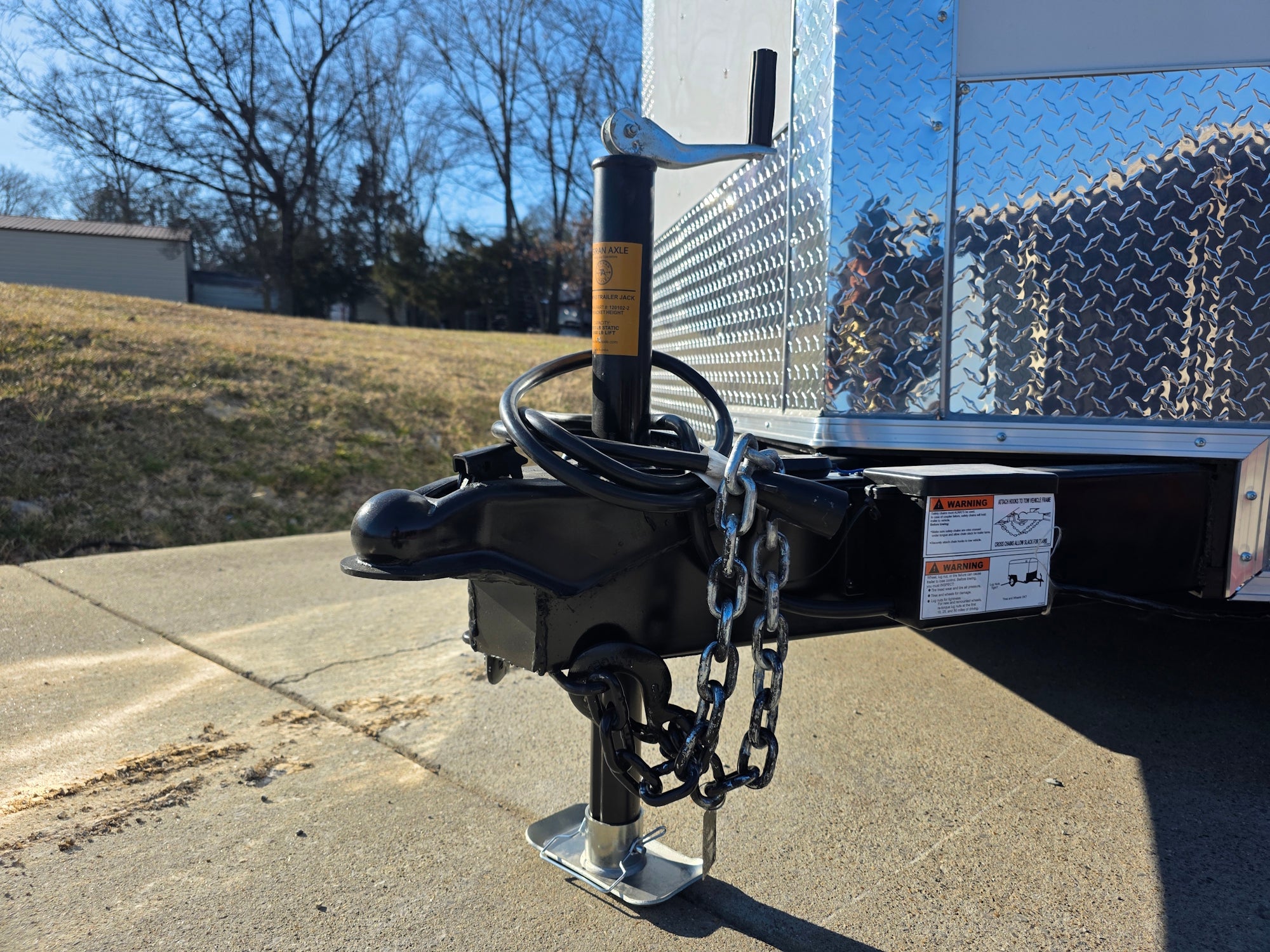 8.5 X 22 Hybrid Enclosed Trailer With 30amp Electric Package (2) 5,200lb Axles - Image 15