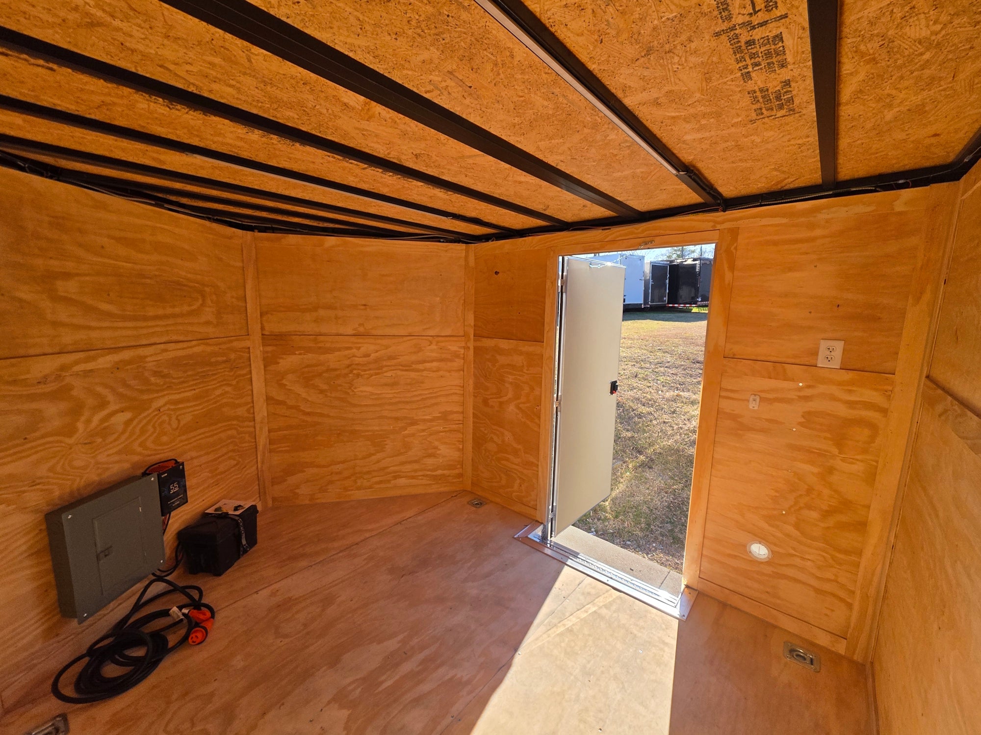 8.5 X 22 Hybrid Enclosed Trailer With 30amp Electric Package (2) 5,200lb Axles - Image 30