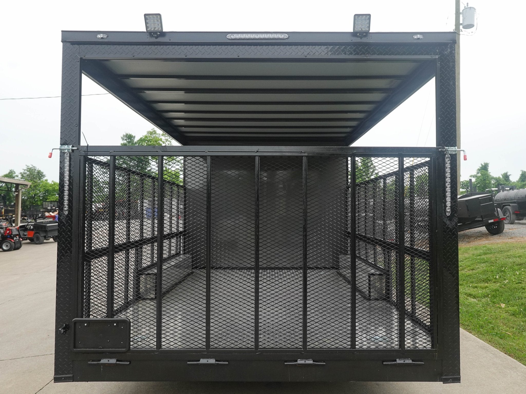 8.5×20 Charcoal Blackout Trim VNose Hybrid Enclosed Trailer Roof (2) 3500lb Axles 50 AMP Electrical Package - Image 9