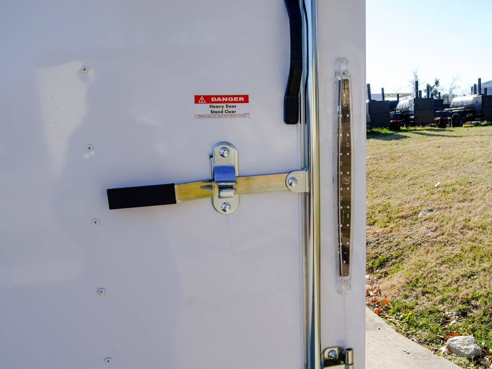 6×12 Flat Nose White Enclosed Trailer 3,500lb Axle - Image 14