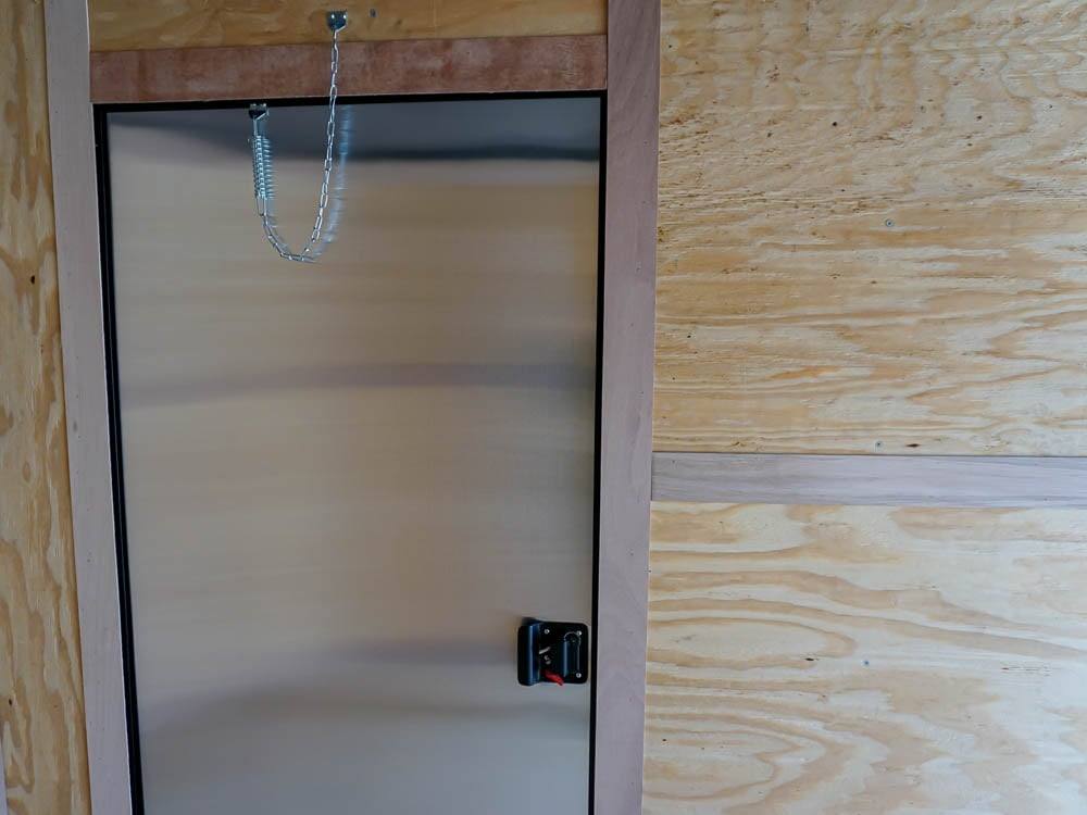 7×16 Enclosed Trailer Red V-Nose Blackout Pkg Tandem Axle Storage - Image 16