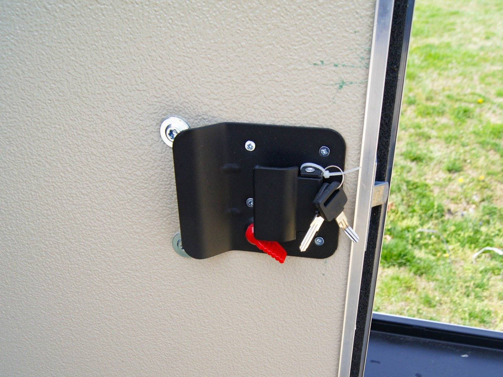 8.5×20 Hybrid Enclosed Trailer with Back Door (2) 5,200lb Axles Storage - Image 21