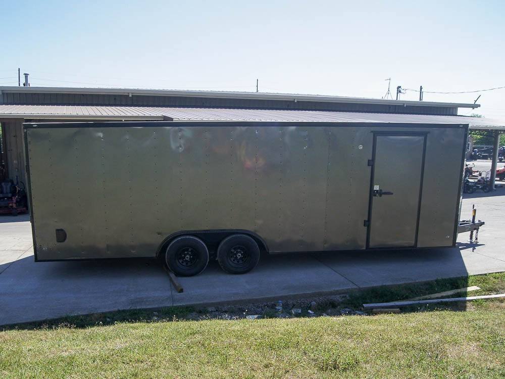 8.5×24 Charcoal Grey V-Nose Enclosed Trailer with Blackout Package Storage - Image 6