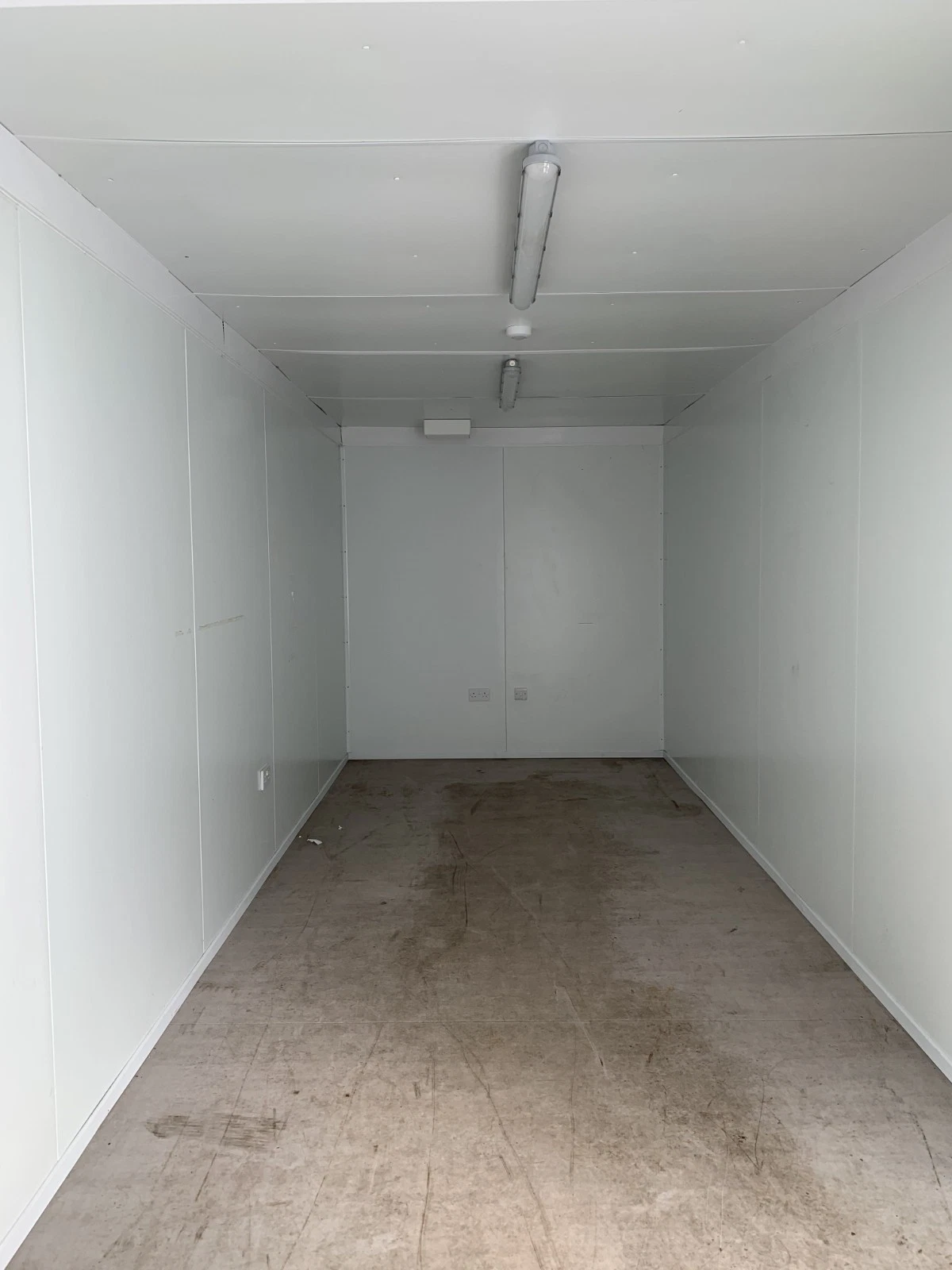 20ft X 8FT Insulated Storage Unit - Image 3