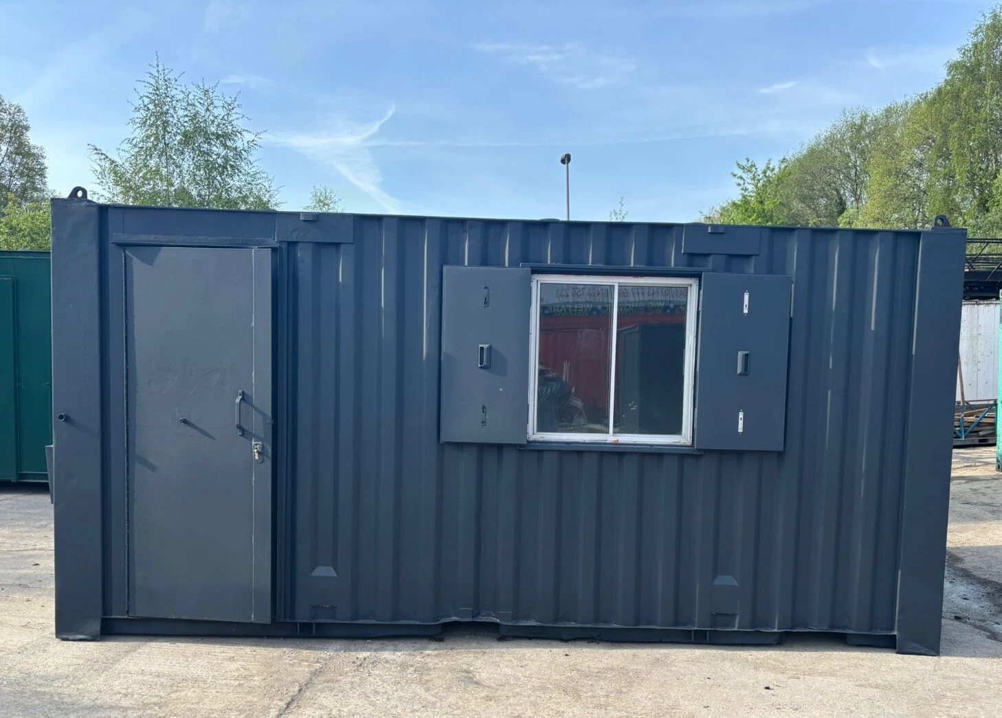 20ft Anti Vandal Office canteen with partition any colour - Image 5