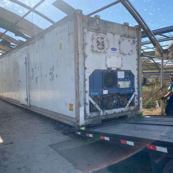 40ft Refrigerated Shipping Container – With Custom Side Door Access