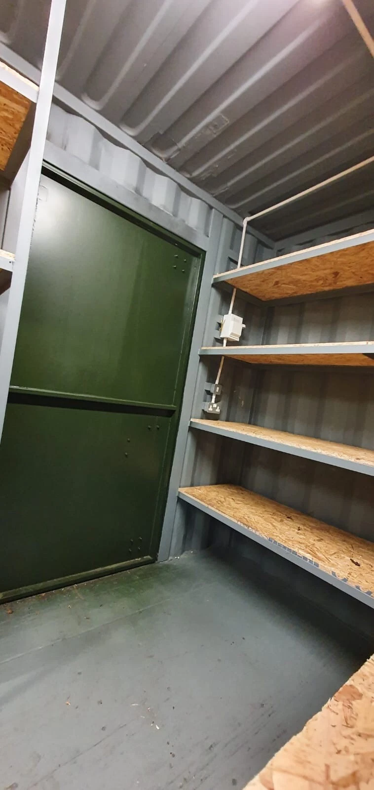 20 x 8Ft 9ft 6 high cube Container, With Anti Condensation, Lighting & Shelving. - Image 2